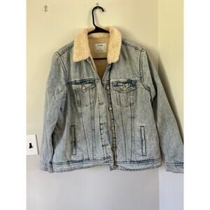 Light Wash Denim Trucker Jacket Old Navy Size XL